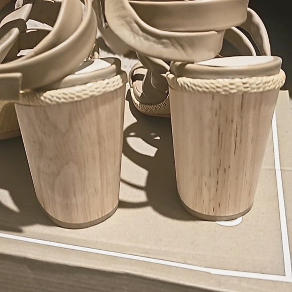 Dolce Vita Olema Strappy Sandal New Size 6.5 - Picture 6 of 7